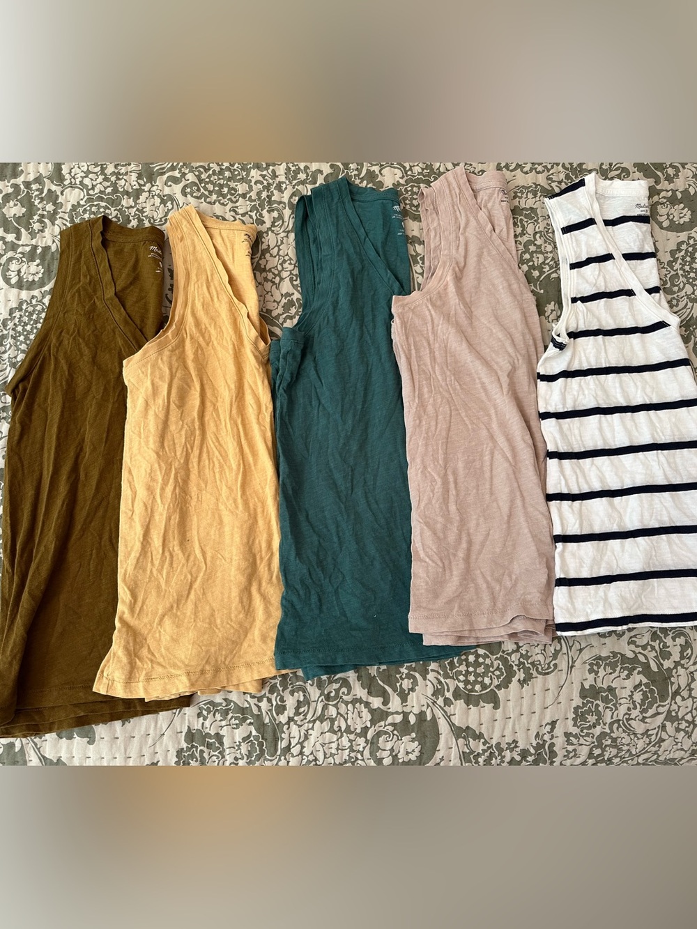 Madewell V-Neck Sleeveless Cotton Shirts
